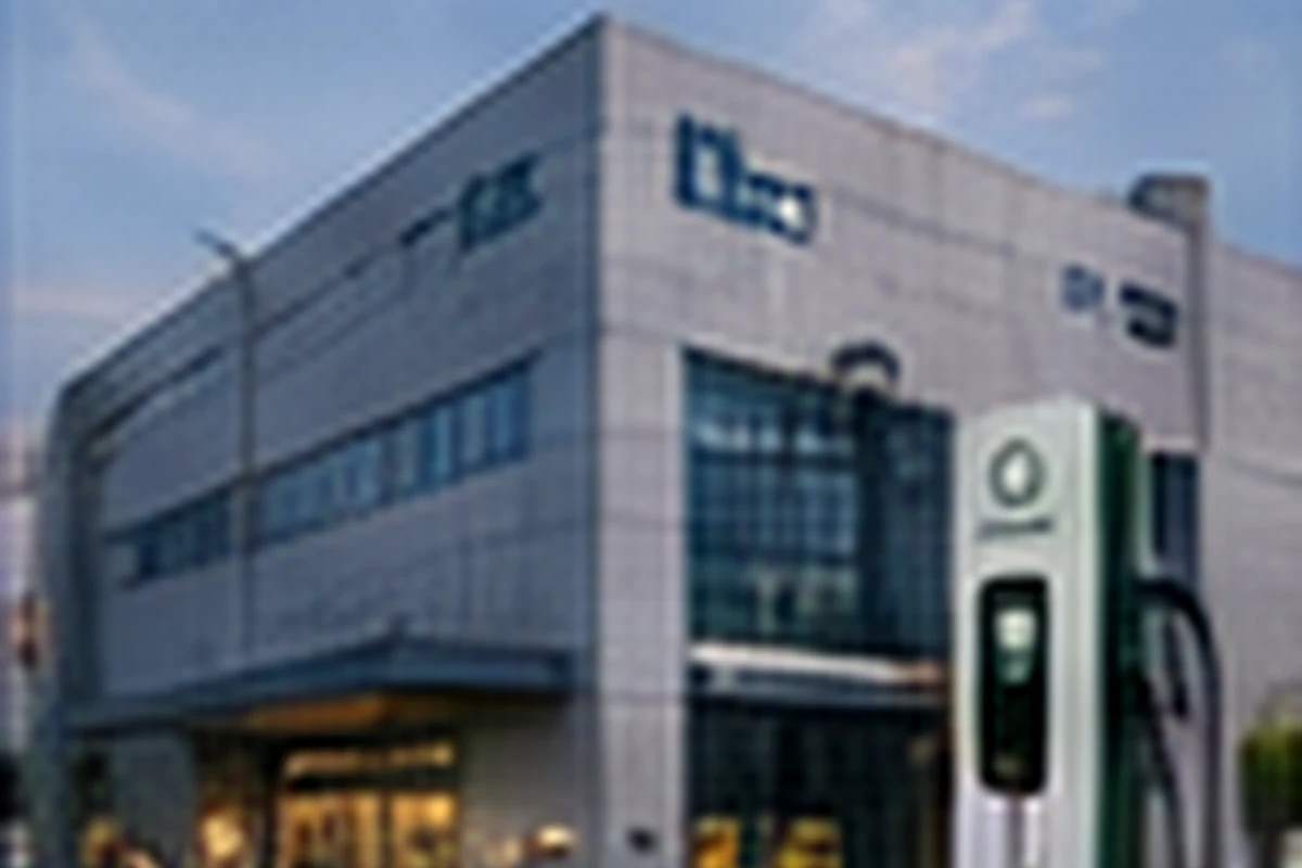 Commercial site EV charging assessment scene